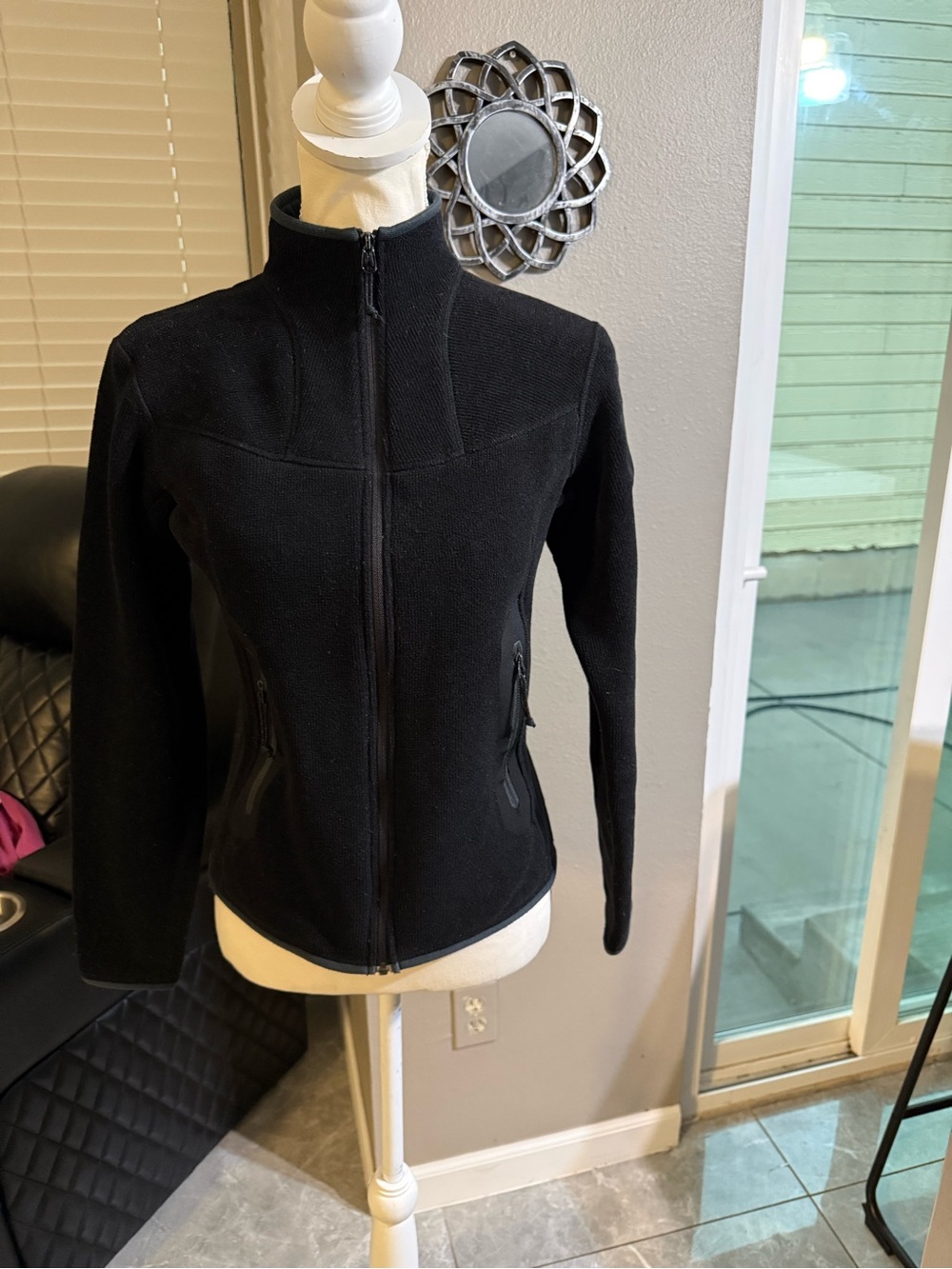 Arc'teryx Black Women's Utility Zip Jacket